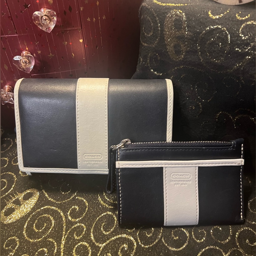 Coach Navy Blue and Cream Leather Wallet & Coin Purse 2 pc Duo - Picture 2 of 16